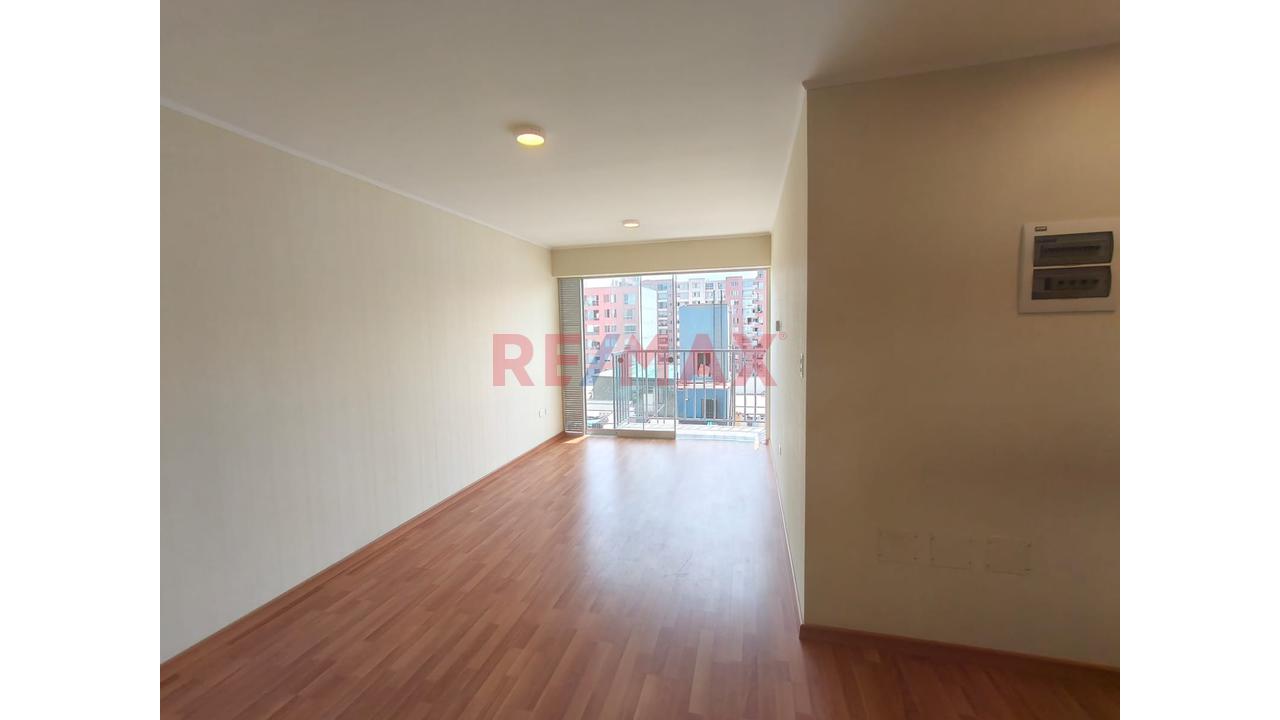 🏡✨ Flat En Alquiler En Breña ✨ - 2