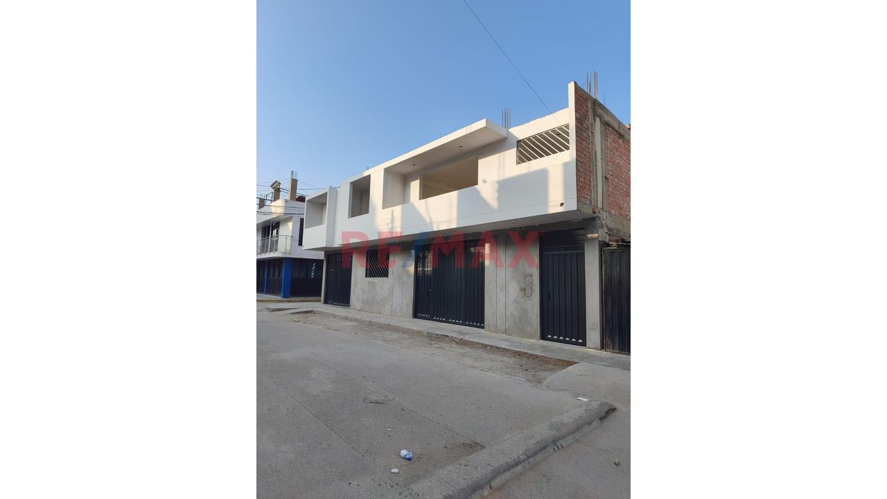 Alquiler Local Comercial En Los Olivos - Altura Paradero Ceo - Huandoy — foto 2