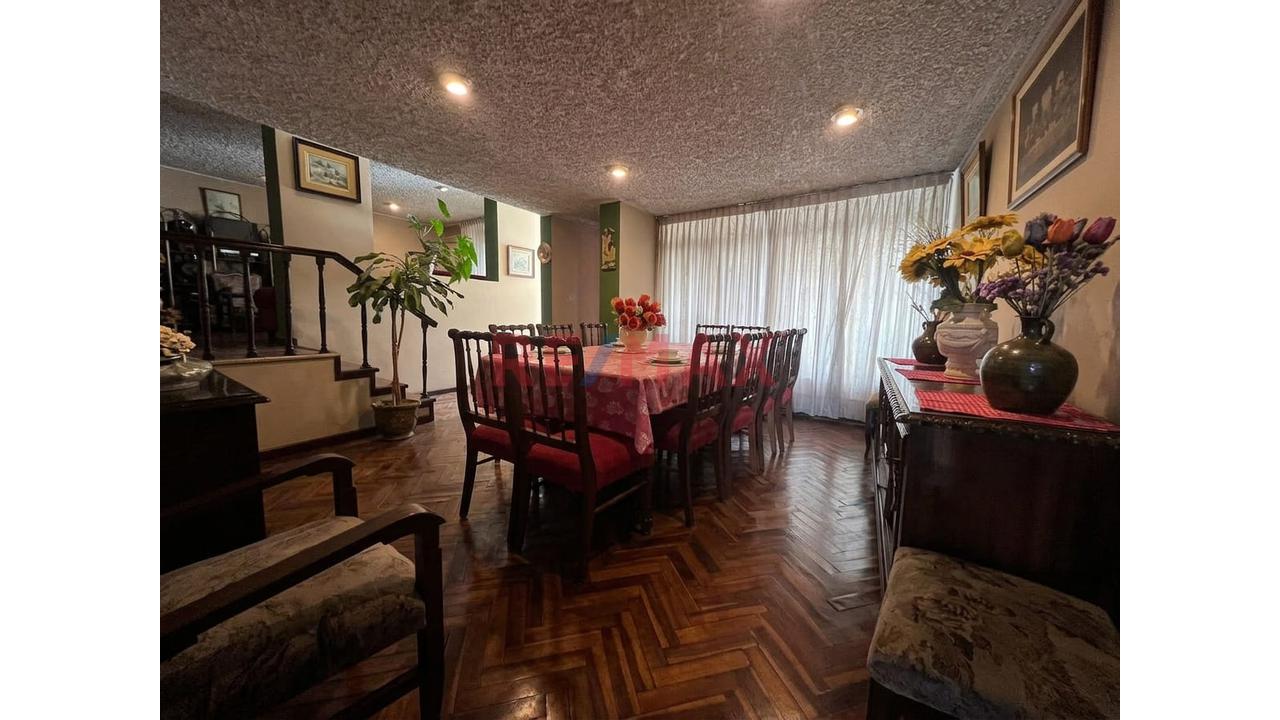 ¡Excelente Oportunidad De Inversión! Casa En Venta Como Terreno – 260 M² En Excelente Ubicación — foto 2