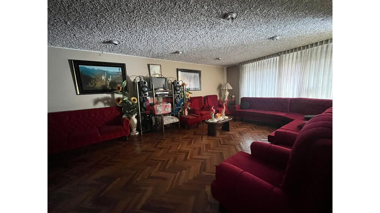 ¡Excelente Oportunidad De Inversión! Casa En Venta Como Terreno – 260 M² En Excelente Ubicación — foto 4
