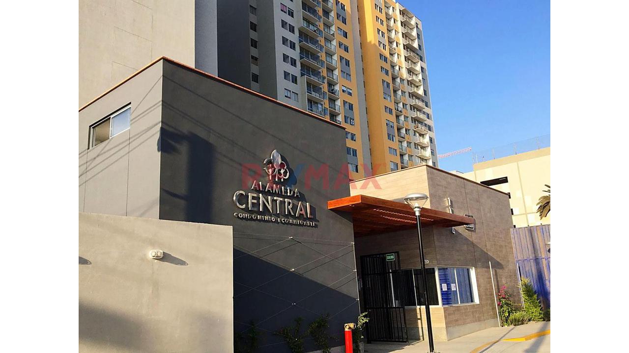 Venta Departamento | Condominio | 3.Er Piso | Cochera Techada | 3 Dormitorios