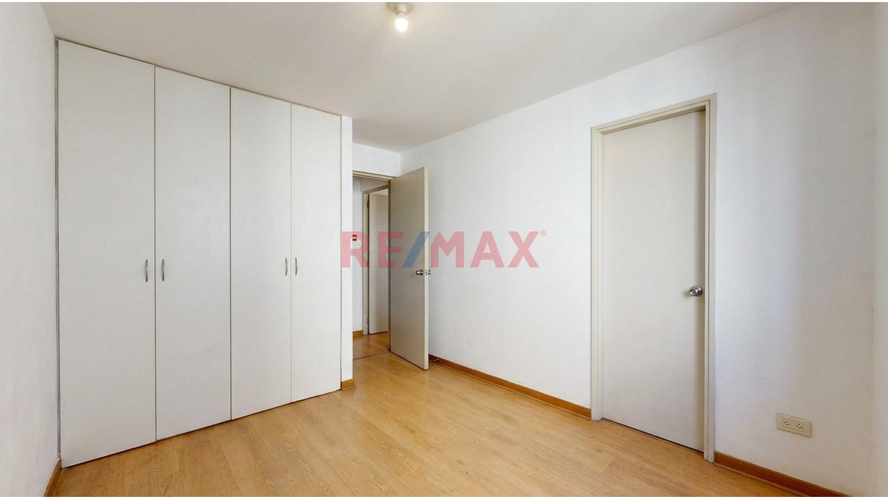 Gran Oportunidad Vendo Dpto 3 Habitaciones + 2 Baños En Breña — foto 2