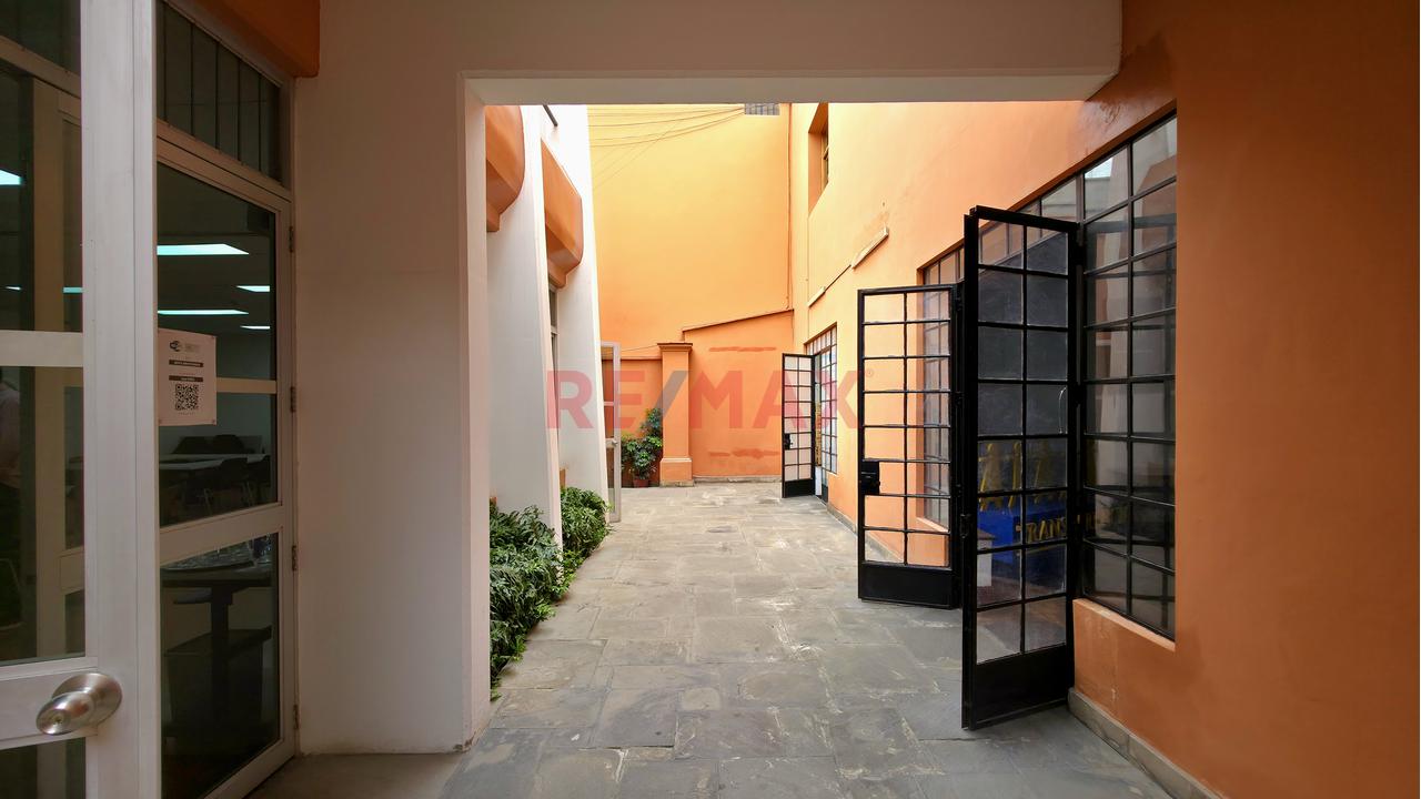 🏢 Alquiler De Amplia Casa Para Oficina Administrativa – Jesús María - 6