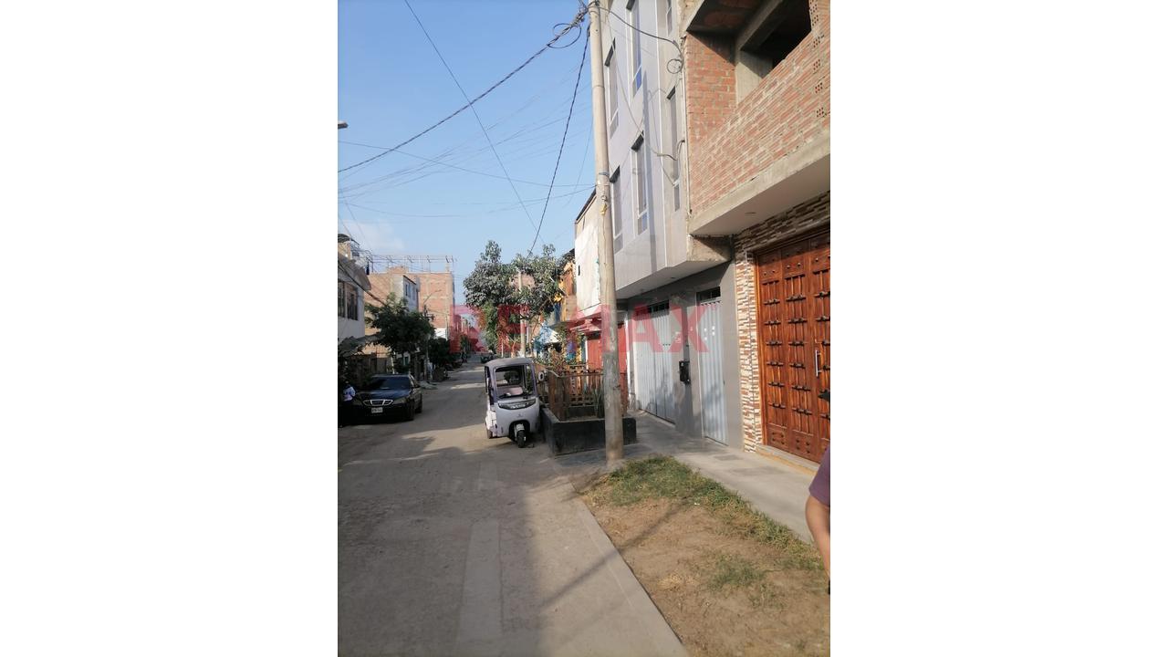 ¡Tu Hogar Ideal + Local Comercial En Primer Piso! Urb. San Lorenzo, Frente A Parque Del Recuerdo ! – Puente Piedra - 13