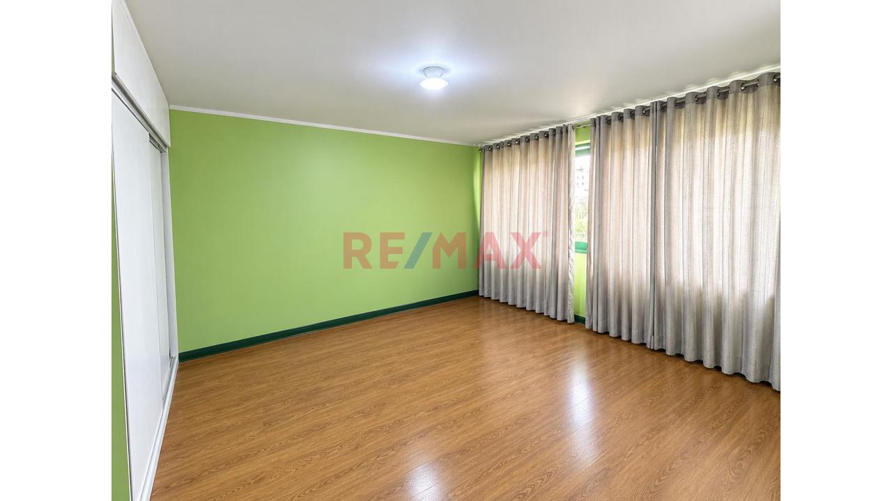 Departamento En Venta – Surquillo | Excelente Ubicación - 8