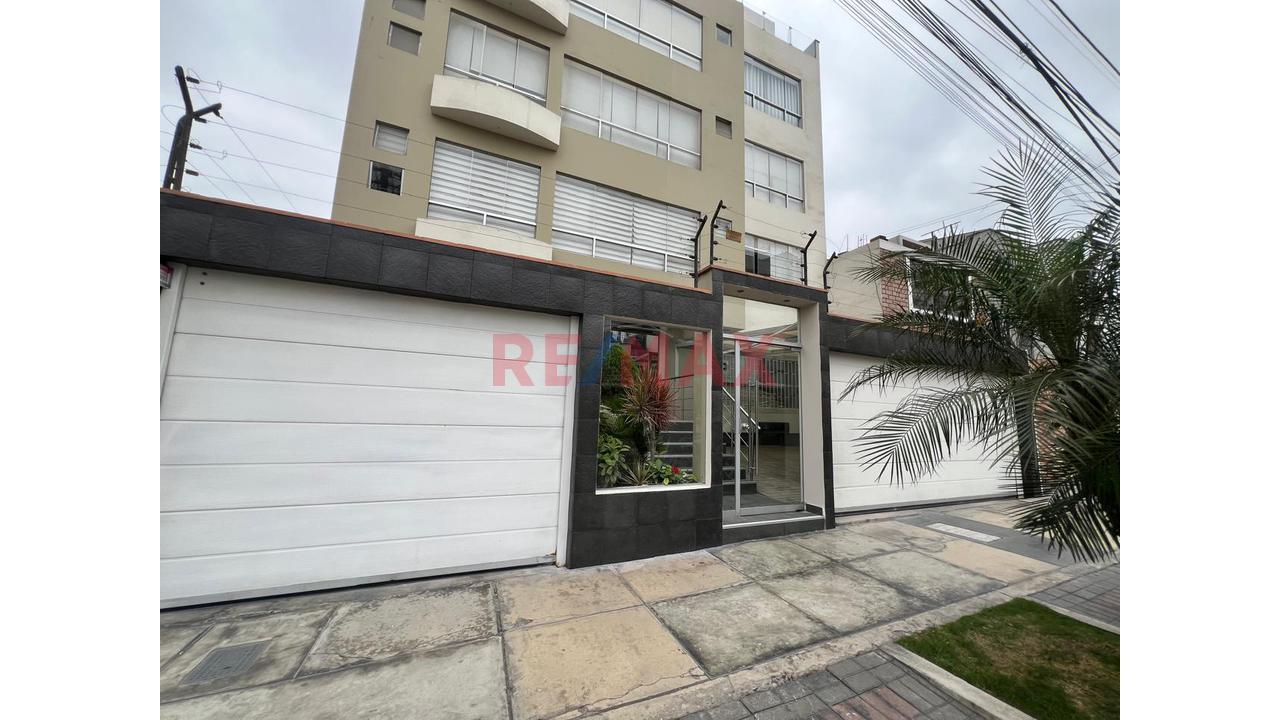 Venta De Duplex De 114 M2 En Las Gardenias - Surco — foto 2