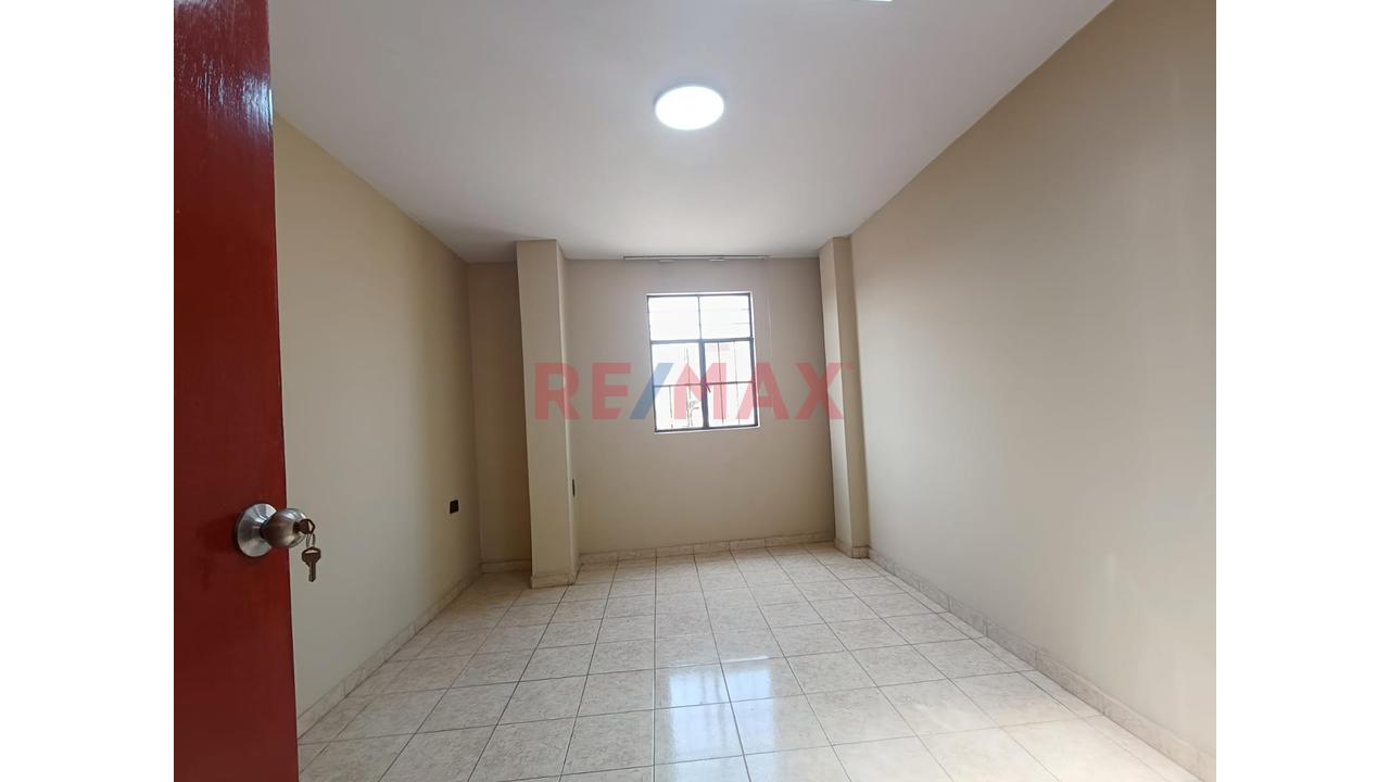 Alquiler De Departamento Zona Centrica — foto 11