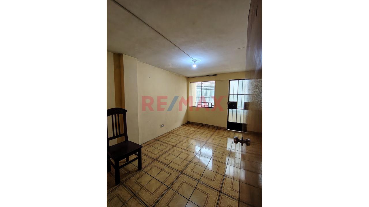 Casa De 2 Pisos + Azotea En Alquiler – San Juan De Lurigancho - 6