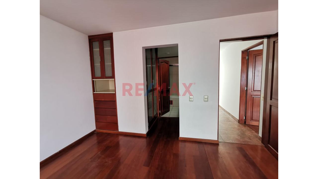 Alquiler Casa En El Sol De La Molina - Altura Del Museo Nicolini — foto 8