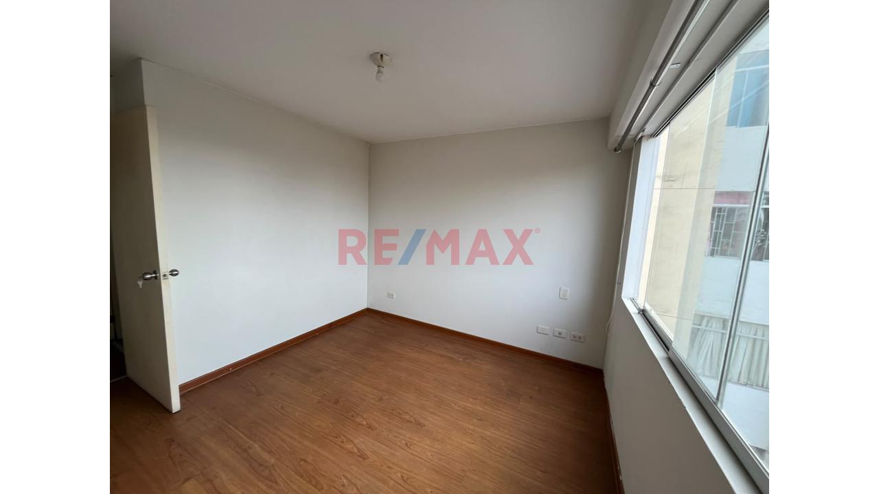 Alquilo Departamento 75M2 En Breña - 19