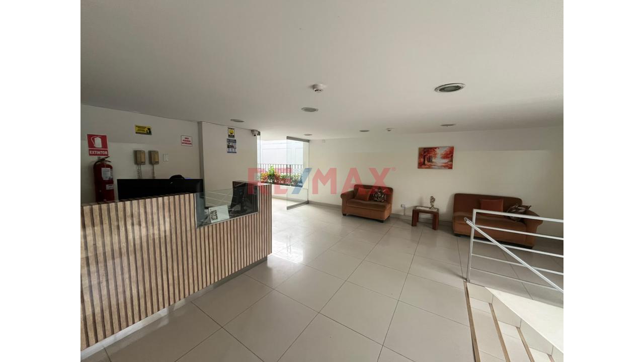 Alquilo Departamento 75M2 En Breña - 2