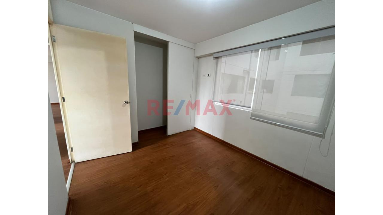 Alquilo Departamento 75M2 En Breña - 17