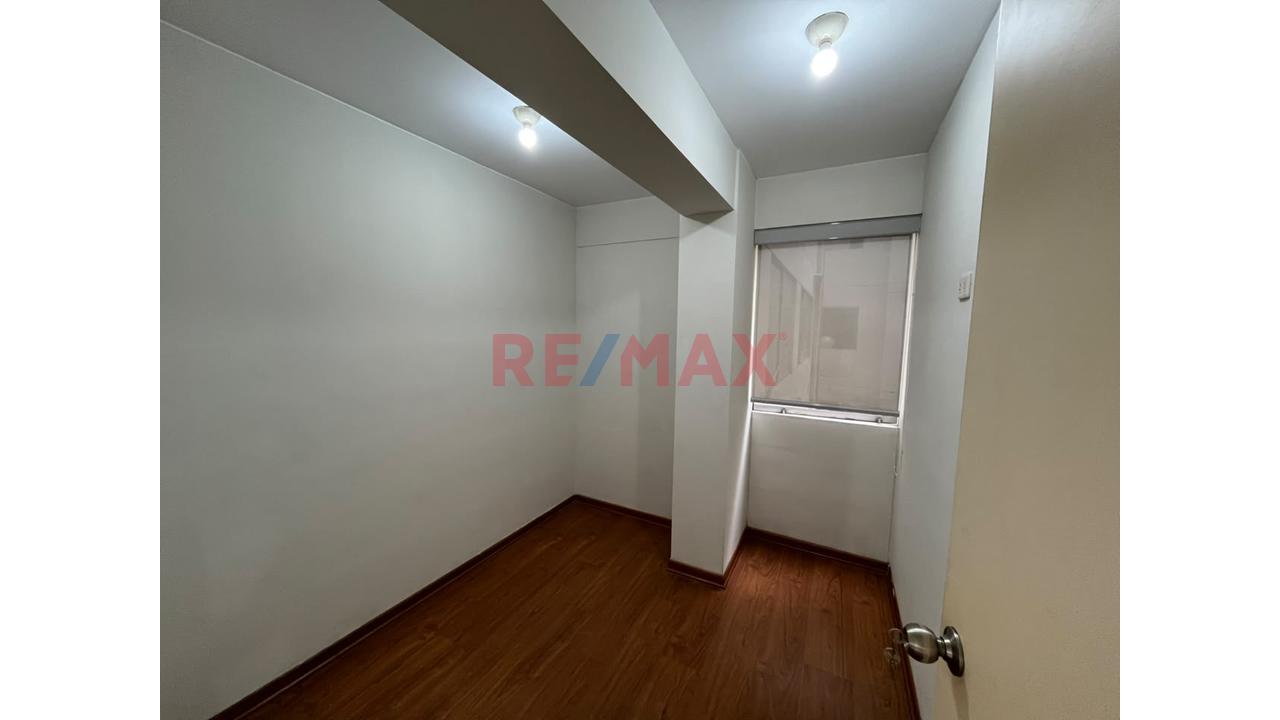 Alquilo Departamento 75M2 En Breña - 20