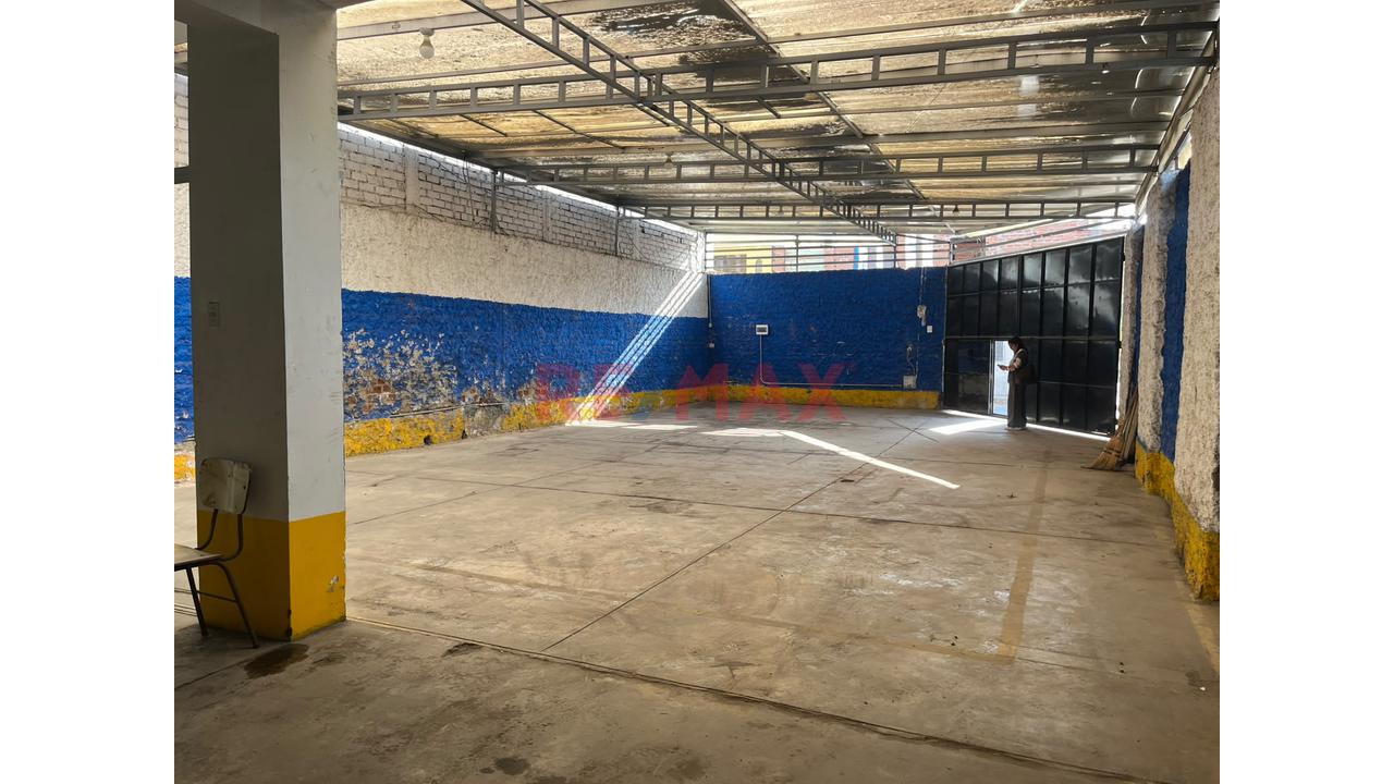 Local Comercial En Alquiler De 190 M2 En Smp — foto 10