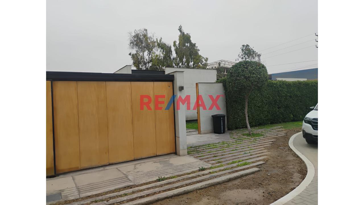 Se Vende Casa De Campo En Lurin