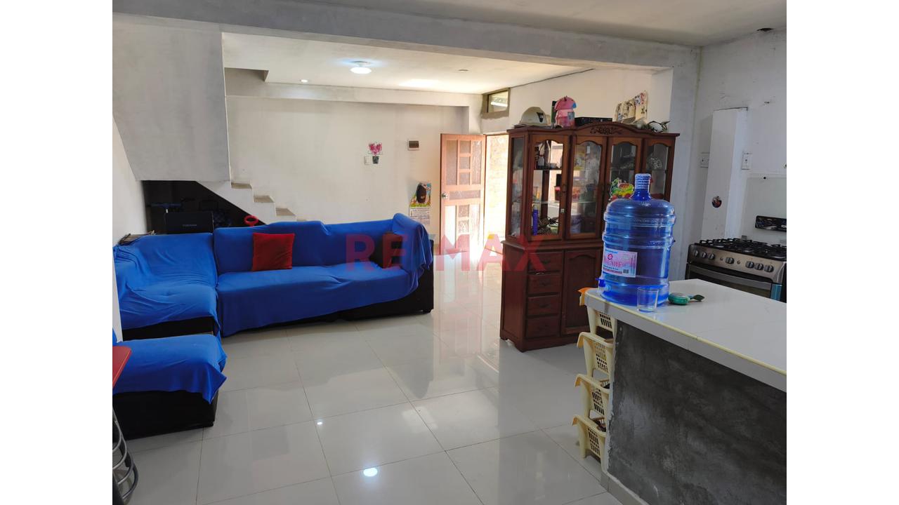 Venta De Terreno Más Casa Construida En Pilcomayo - 5