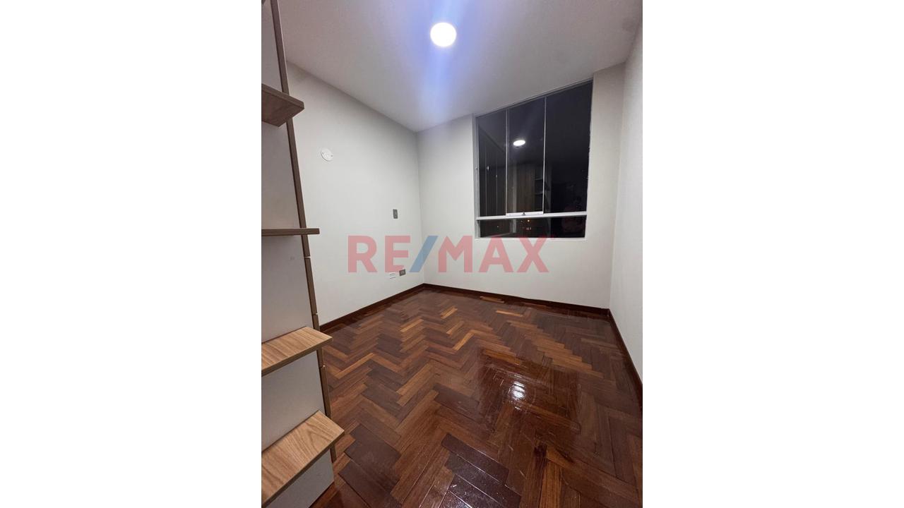 🏡✨ ¡Departamento 3Er Piso En Venta En José Luis Bustamante Y Rivero! - 7