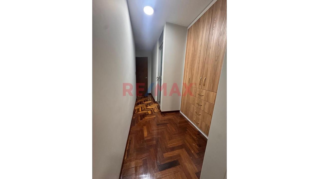 🏡✨ ¡Departamento 3Er Piso En Venta En José Luis Bustamante Y Rivero! - 3