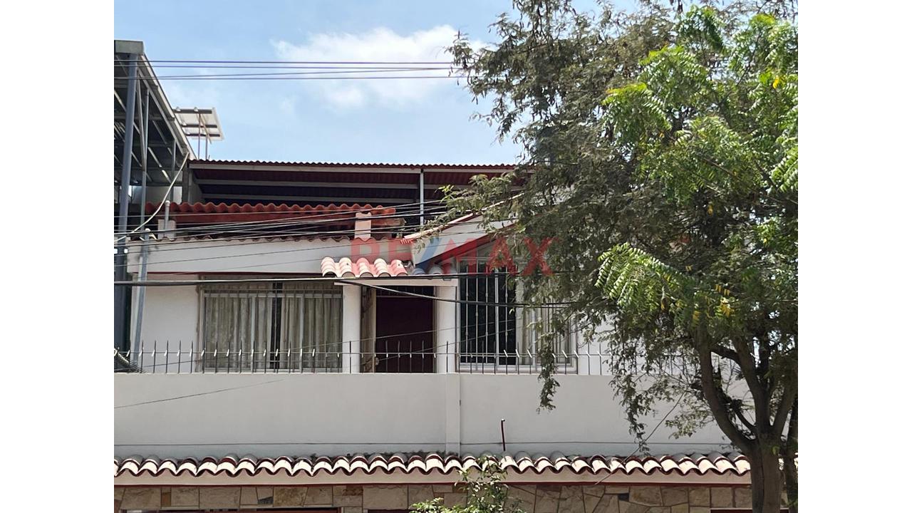Amplio Departamento Duplex En Alquiler En Av. Vice - 2