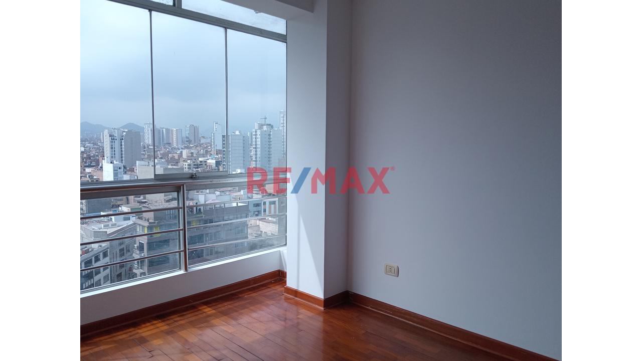 En Venta Duplex + Terraza Privada + Ascensor Directo I San Isidro - 6