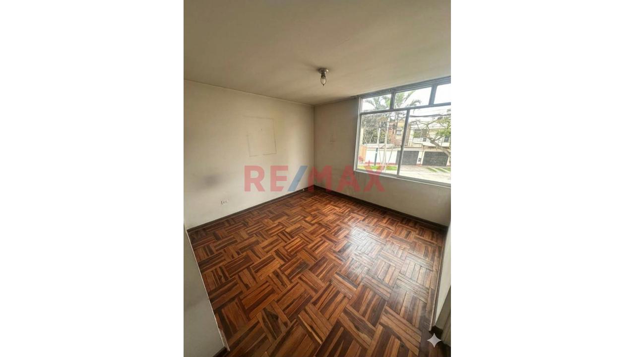 Venta De Casa Con Terreno De 224 M2 En Vista Alegre, Surco — foto 10