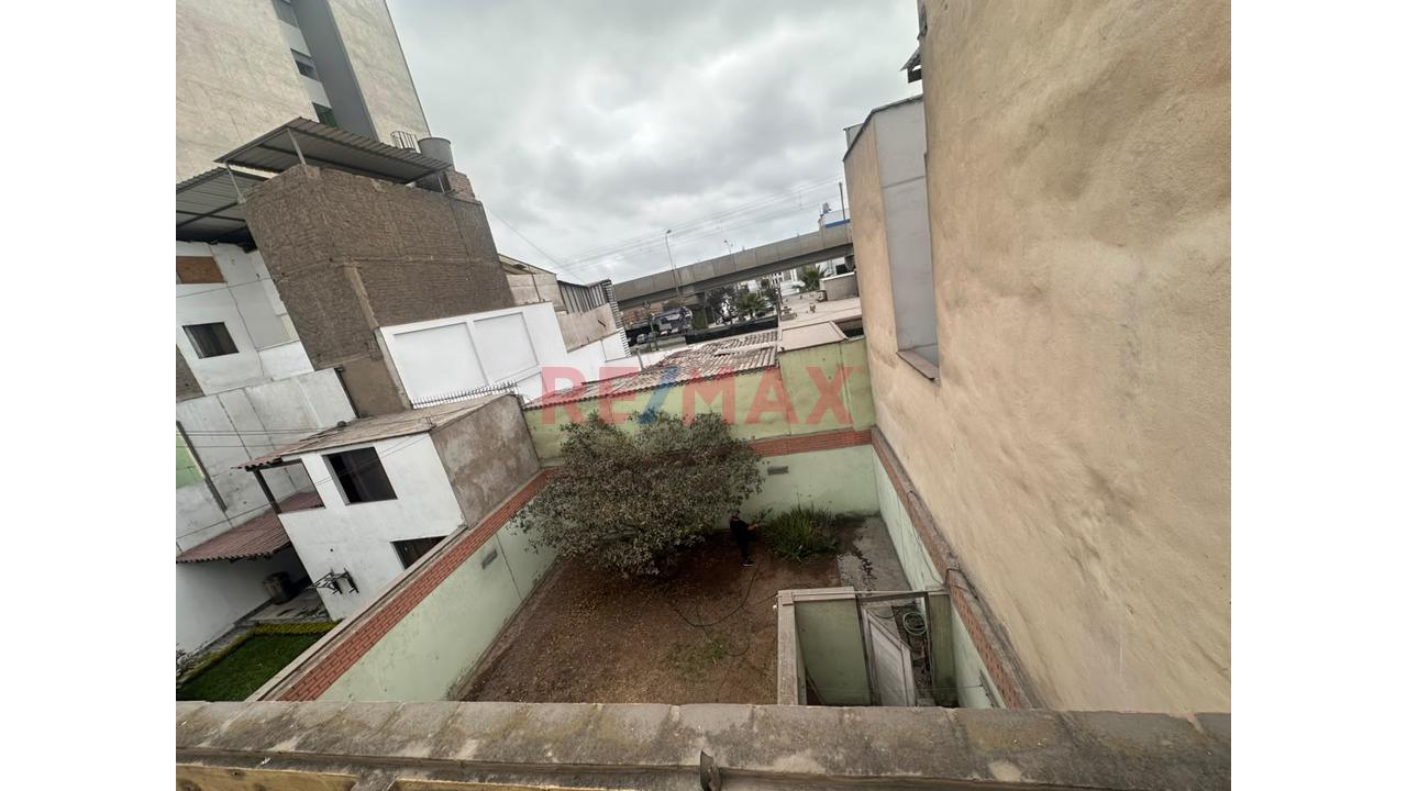 Venta De Casa Con Terreno De 224 M2 En Vista Alegre, Surco - 17