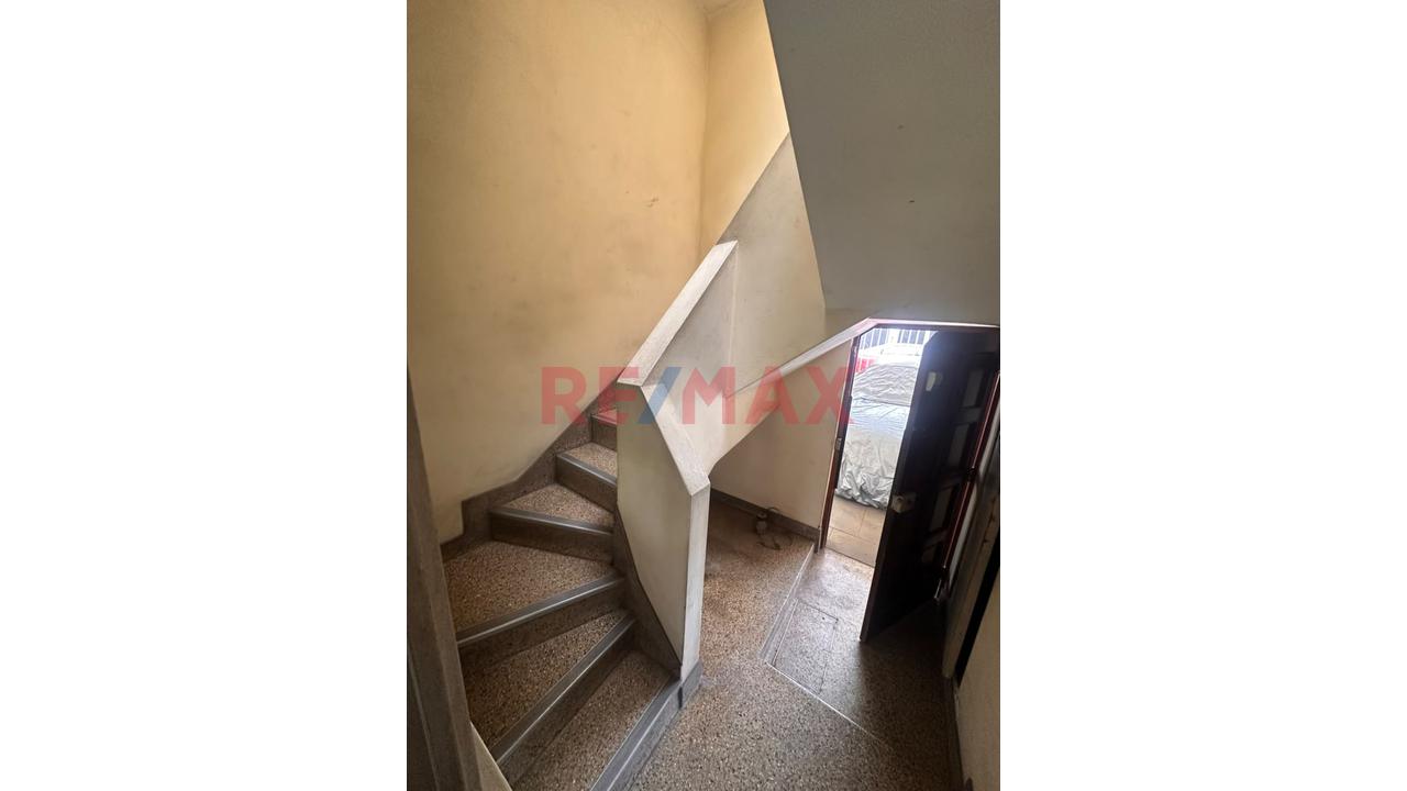 Venta De Casa Con Terreno De 224 M2 En Vista Alegre, Surco — foto 8