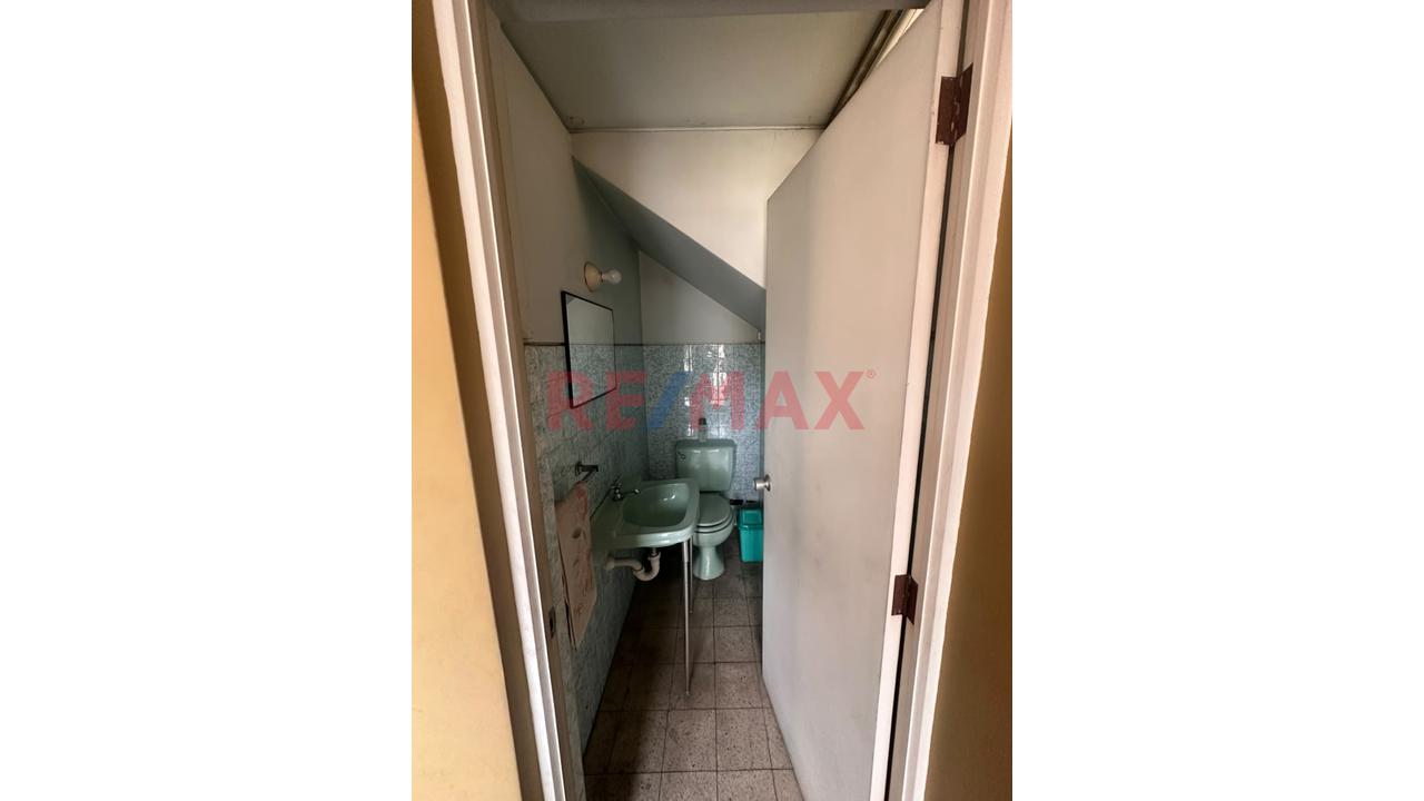 Venta De Casa Con Terreno De 224 M2 En Vista Alegre, Surco — foto 14