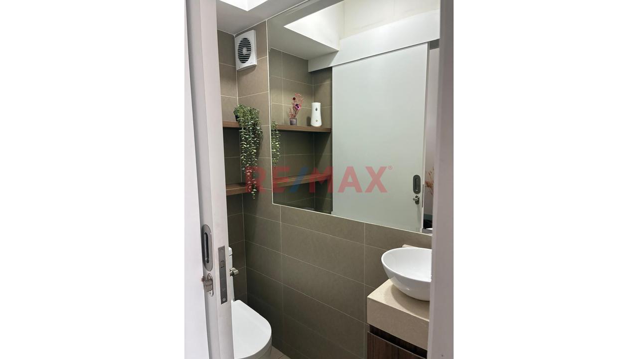 Venta De Departamento Duplex En Lince, Amoblado, Limite Con San Isidro - 3
