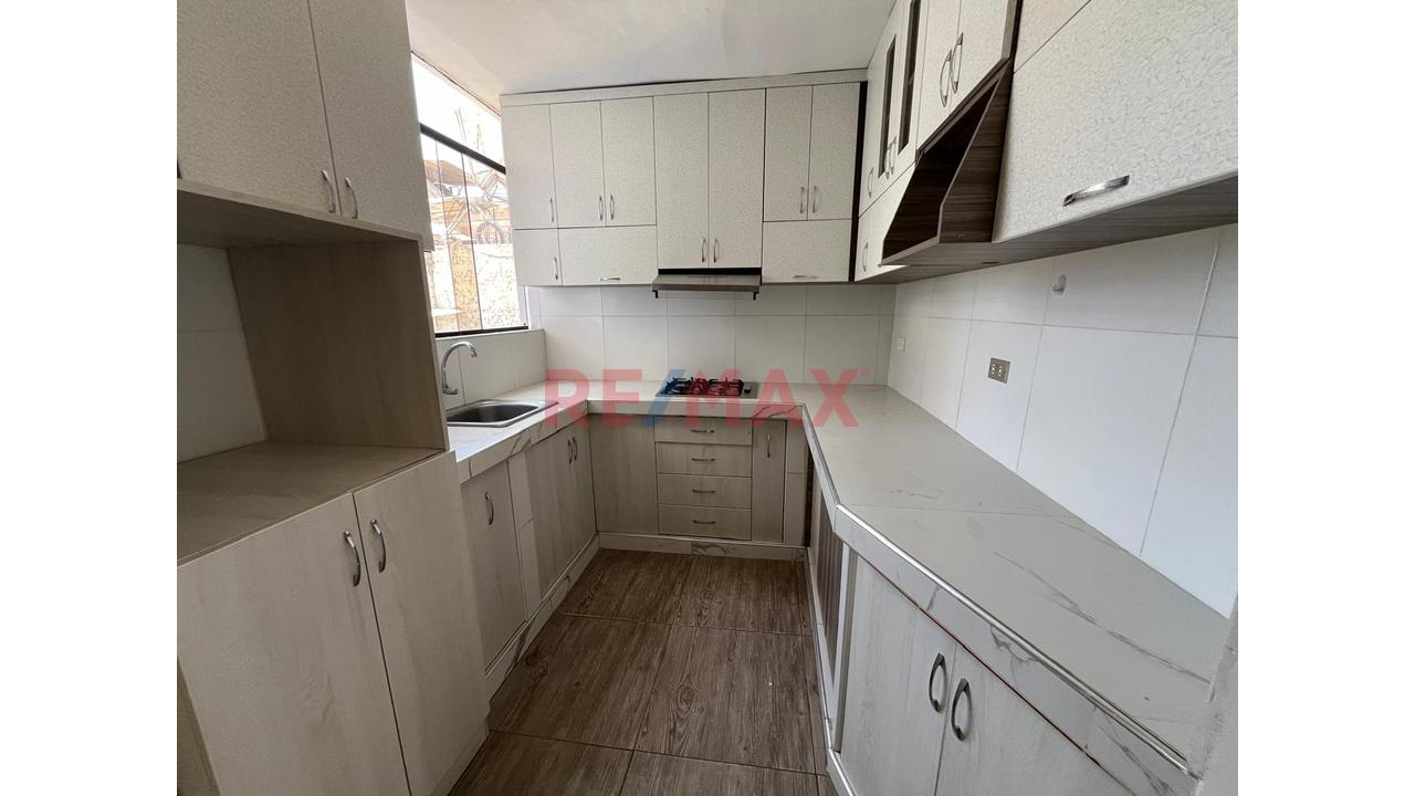 Casa En Alquiler En Av. Vice En Urb. Santa Ana — foto 8