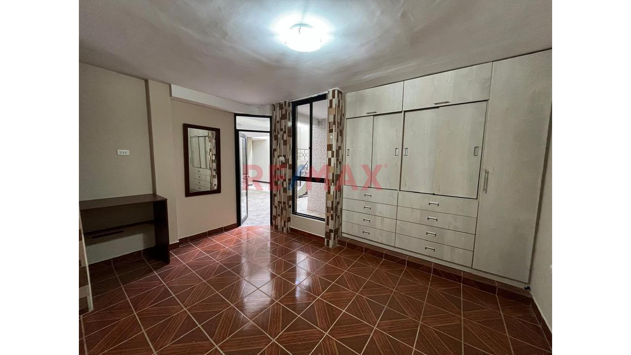 Casa En Alquiler En Av. Vice En Urb. Santa Ana — foto 4