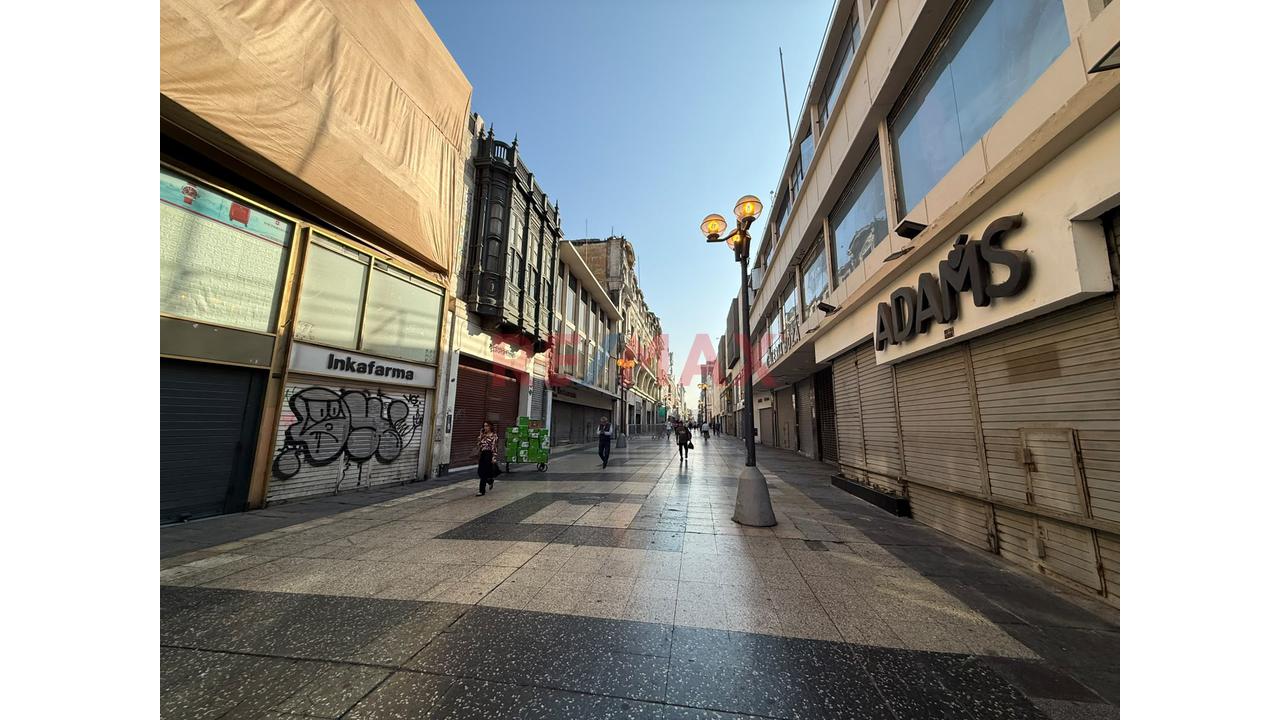 Venta Local Comercial En La Gran Via .Jr De La Union — foto 3