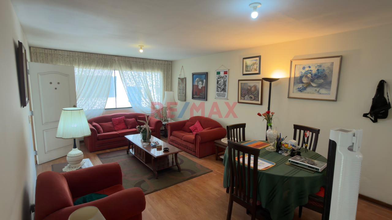 ¡Vive En La Mejor Zona Residencial De Miraflores! En Venta: Amplio Y Luminoso Departamento De 124 M² | Av. Roca Y Boloña Vista Exterior — foto 3