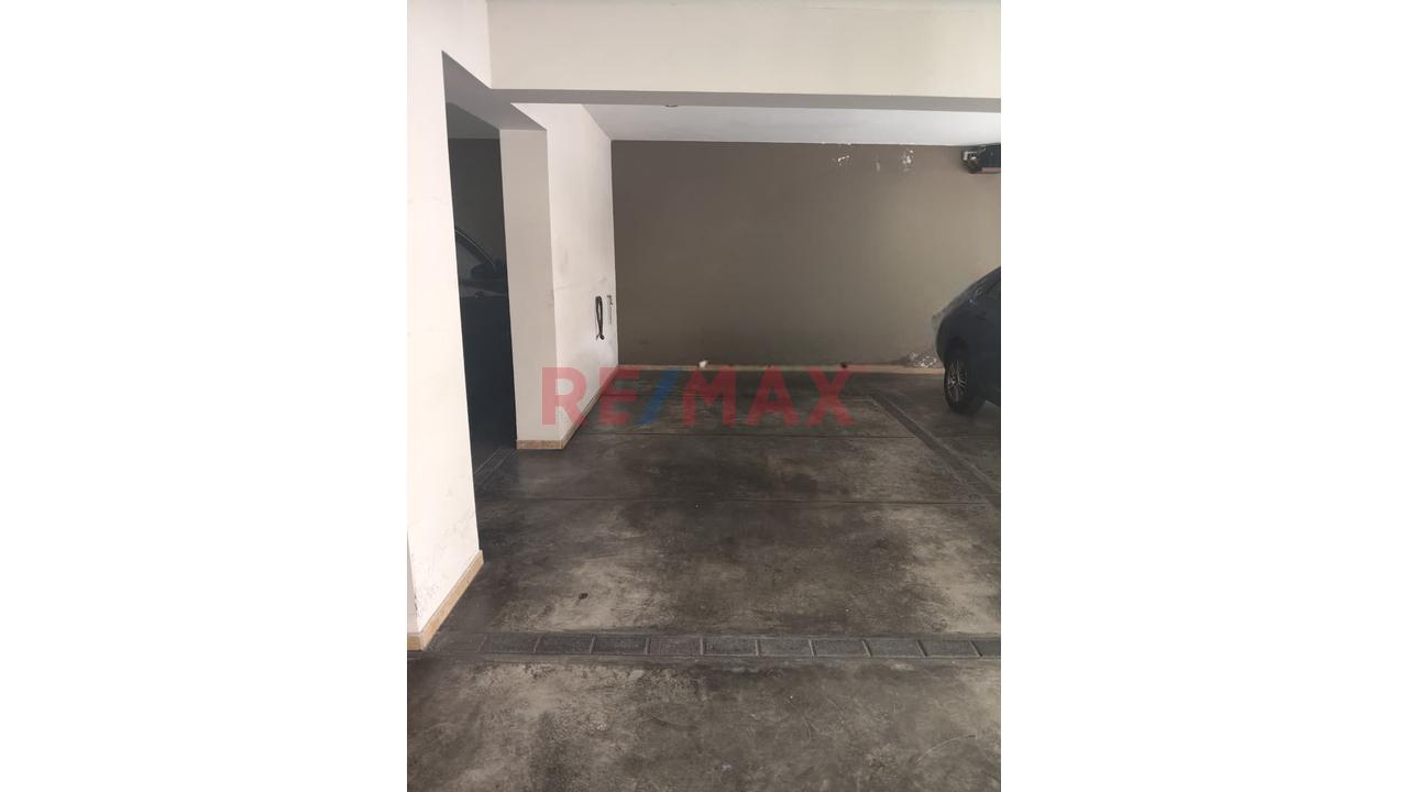 ¡Vive En La Mejor Zona Residencial De Miraflores! En Venta: Amplio Y Luminoso Departamento De 124 M² | Av. Roca Y Boloña Vista Exterior — foto 9