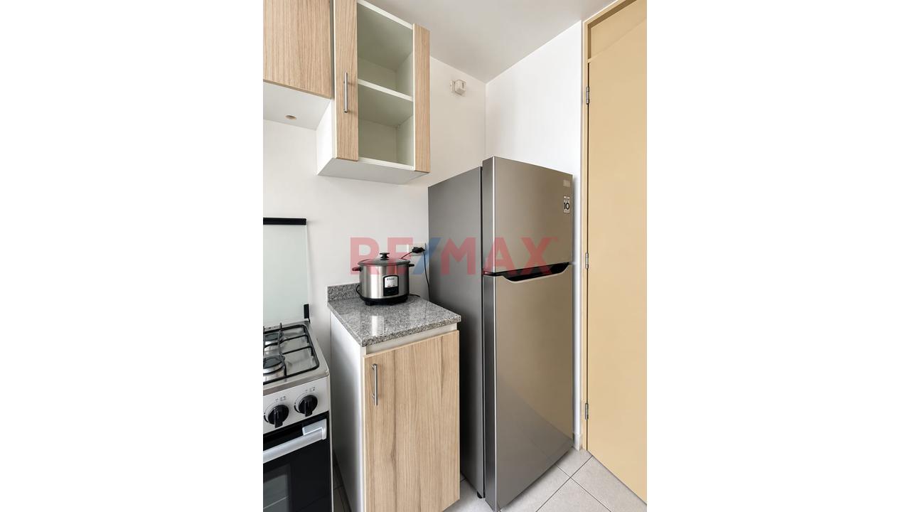 🏡 ¡Alquila Tu Nuevo Hogar En El Cercado De Lima! Av. Colonial 3046 — foto 2