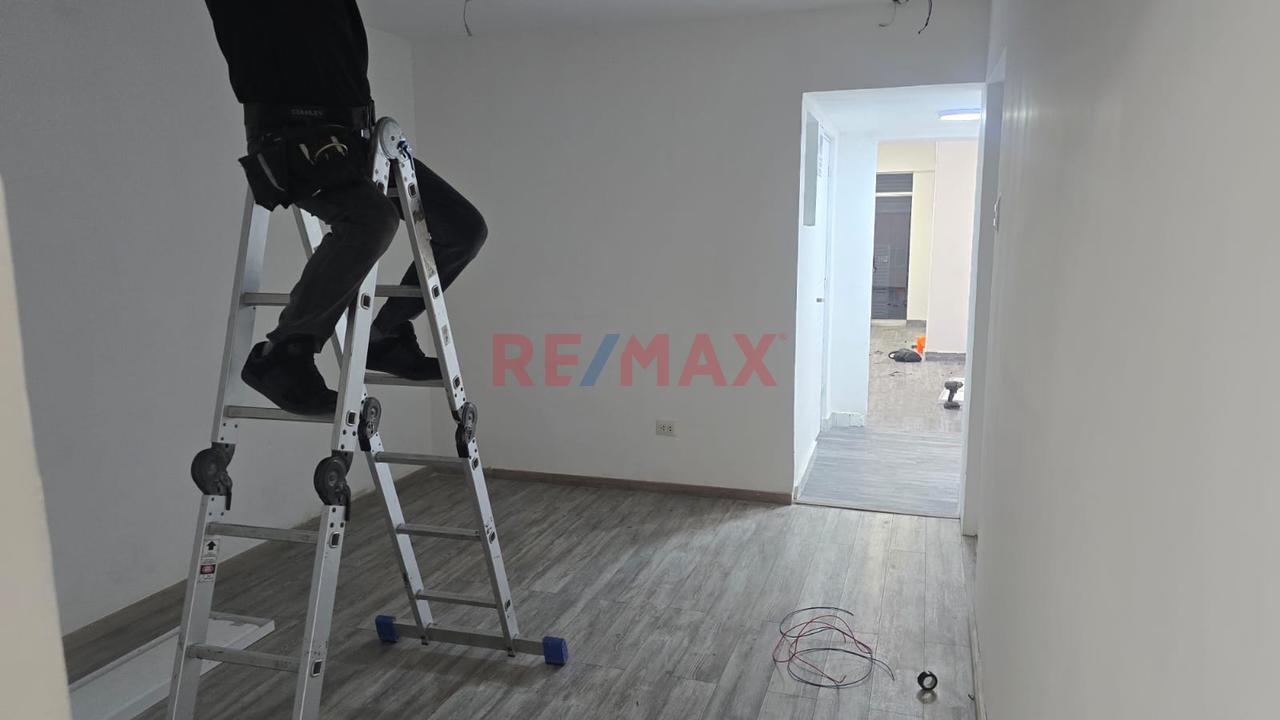 ✨ ¡Alquiler De Amplio Local Comercial  En Jesús María! 🏢📍 — foto 13