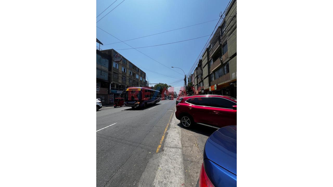 Local Comercial En Venta | Av. Venezuela – Breña - 8
