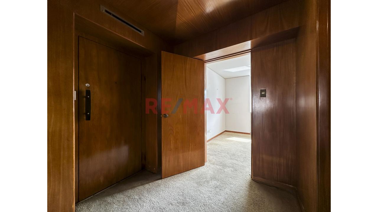 Departamento Flat En La Mejor Zona De San Isidro - 11