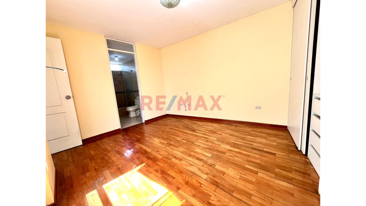 Se Alquila Departamento 3 Dormitorios - En Chama Surco - 12
