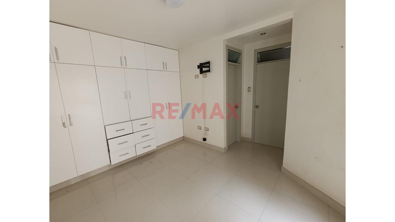 ✅ Dpto En Alquiler 📌 Ubicado En Sta Maria Del Pinar 🔰 Primer Piso Con Cochera 🚗 3 Habitaciones 🛏️ A Pasos De Udep 👨🎓 - 10
