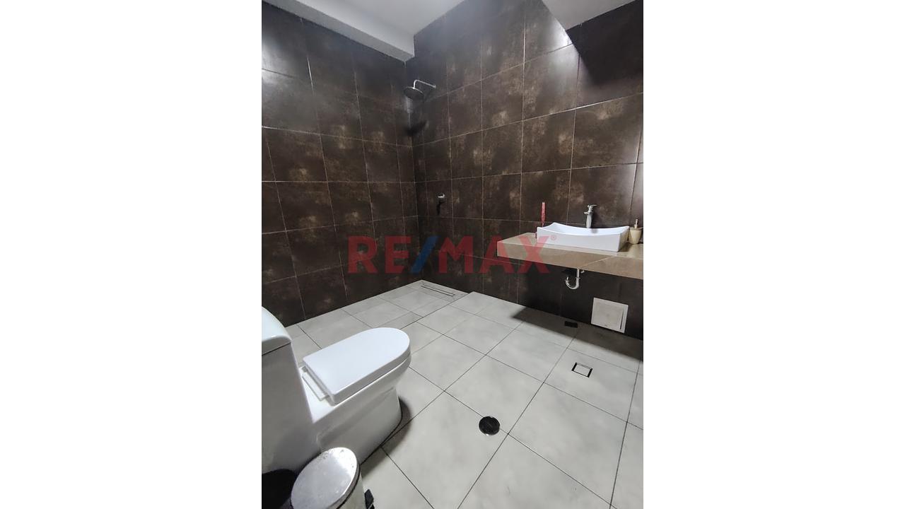 En Venta: Casa De 3 Psiso Con Piscina En Condominio San Borja- Tarapoto — foto 8