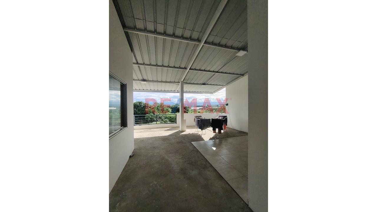 En Venta: Casa De 3 Psiso Con Piscina En Condominio San Borja- Tarapoto — foto 7