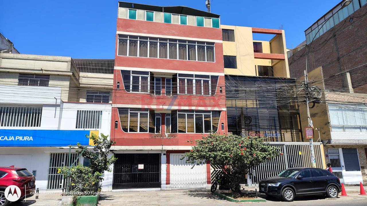 !!!Edificio En Alquiler De 4 Pisos + Azotea En Av. Antunez De Mayolo!!!