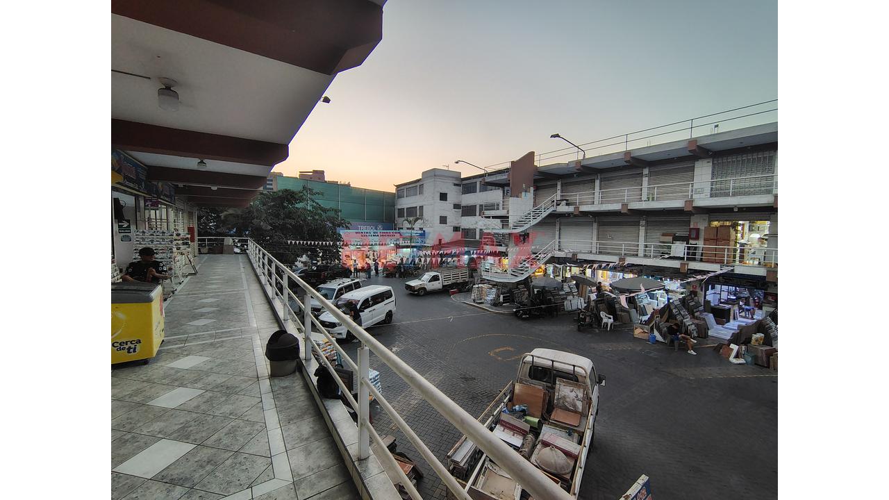 Oportunidad De Inversión: Local Comercial En C.C. Construcenter - Smp (Frente Al Británico). - 9