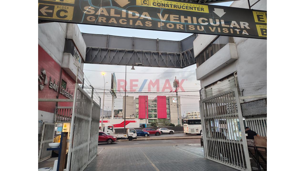Oportunidad De Inversión: Local Comercial En C.C. Construcenter - Smp (Frente Al Británico). - 13