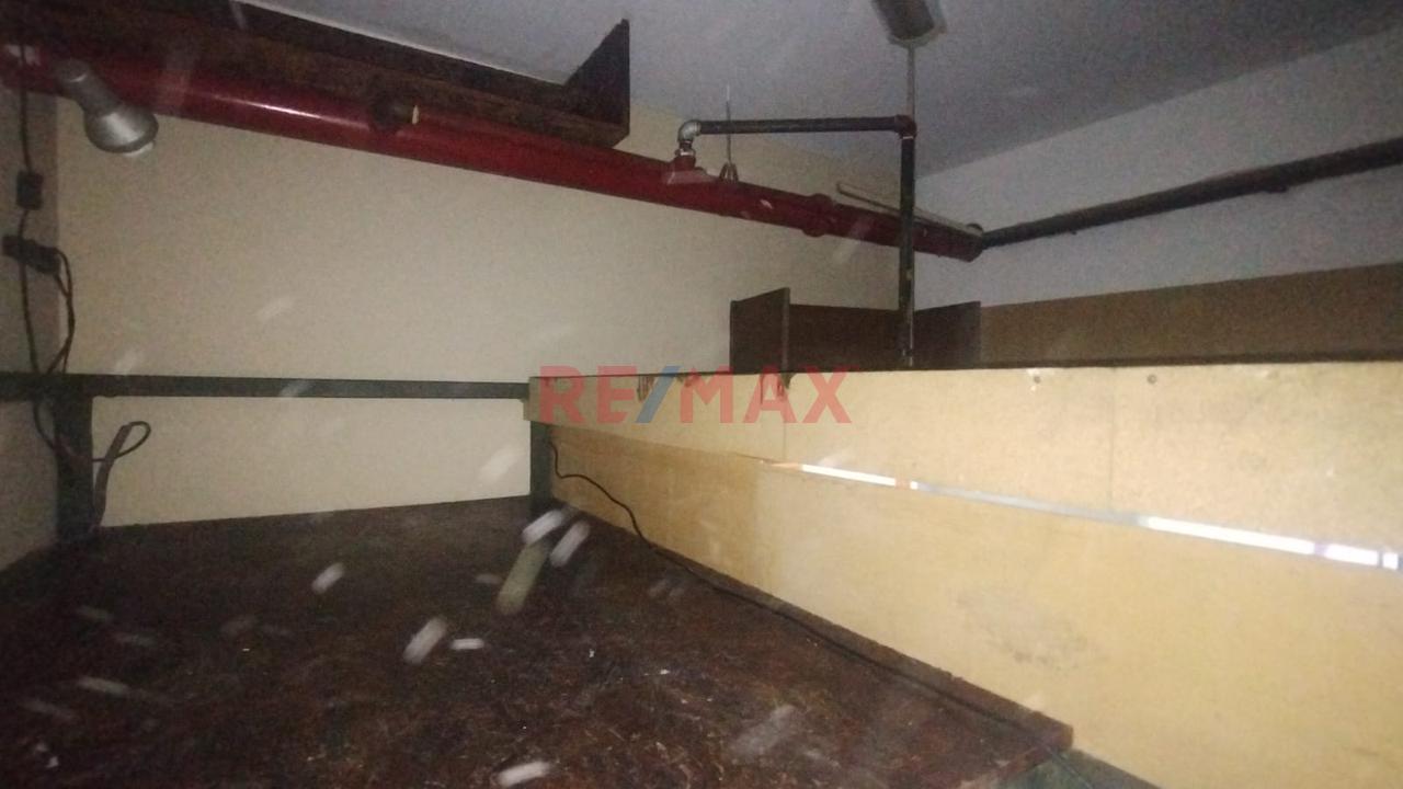 🚀 Alquiler De Local Comercial En Compupalace – Miraflores - 4