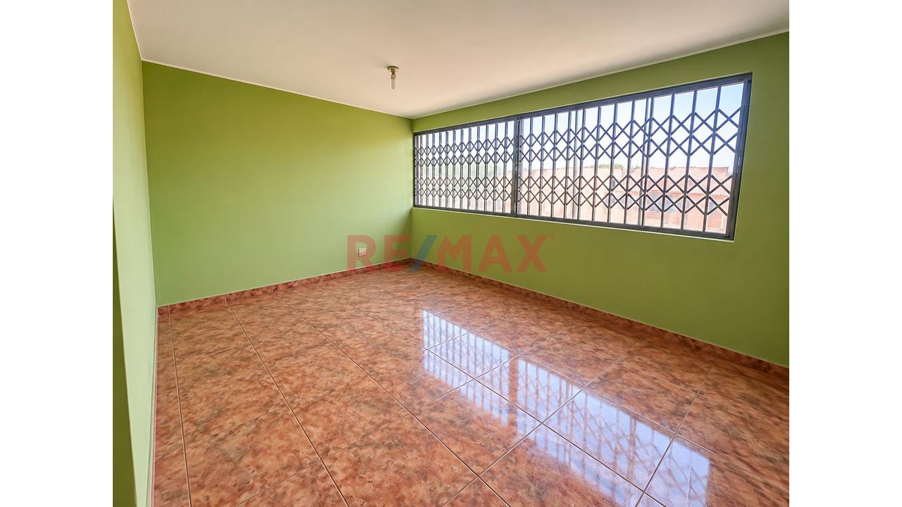¡Oportunidad Única! Amplia Casa En Ate - Para Vivienda Multifamiliar, Negocio O Inversión - 9