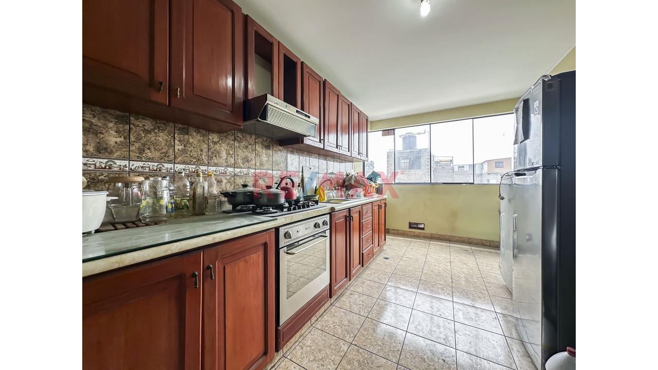 ¡Oportunidad Única! Amplia Casa En Ate - Para Vivienda Multifamiliar, Negocio O Inversión - 5