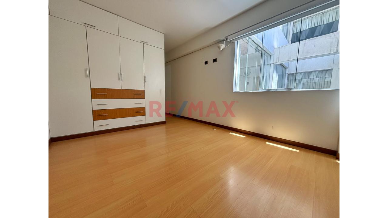 Departamento En 2Do Nivel - Dentro De Residencial Pizarro — foto 6