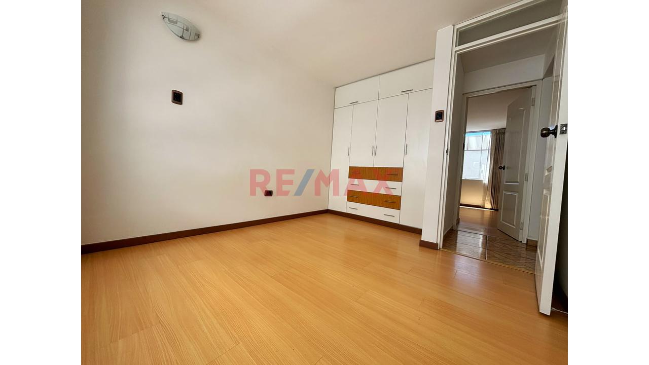 Departamento En 2Do Nivel - Dentro De Residencial Pizarro — foto 8